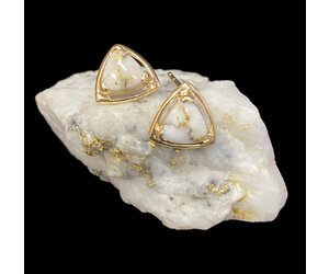 oro-cal-gold-quartz-earrings-