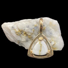 Oro Cal Gold Quartz Pendent  PN441MQ