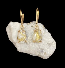 Oro Cal Gold Quartz Earrings