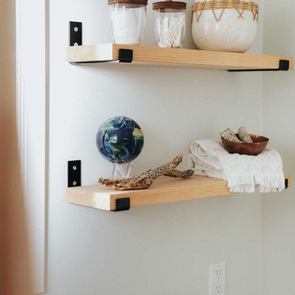 4.5" Globe Earth with Clouds