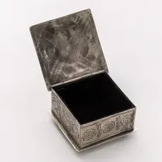 Small Stamped Rose Box