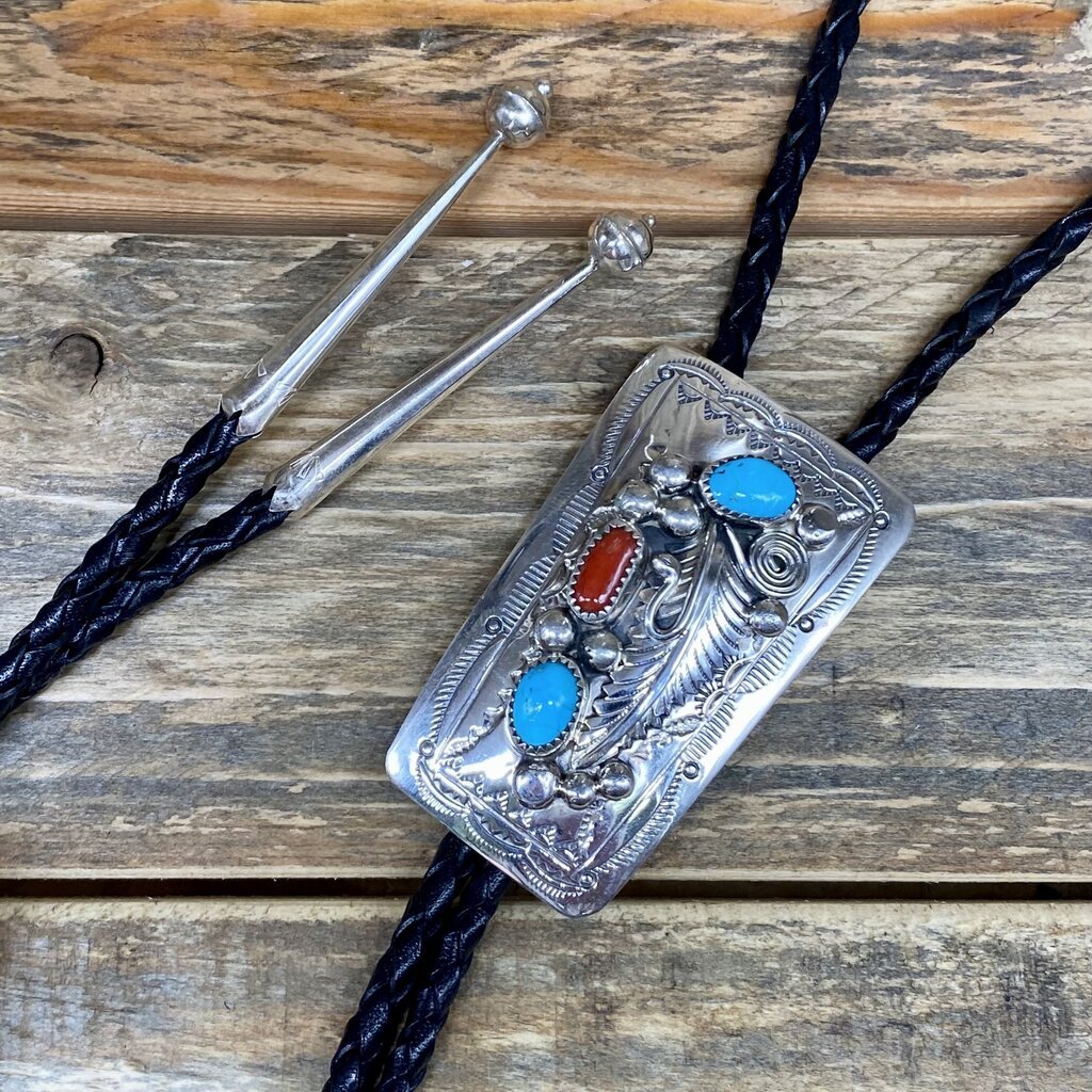 RUNNING BEAR Coral & Turquoise Silver Bolo