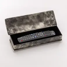 Long Stamped Box with 3 Turquoise Stones