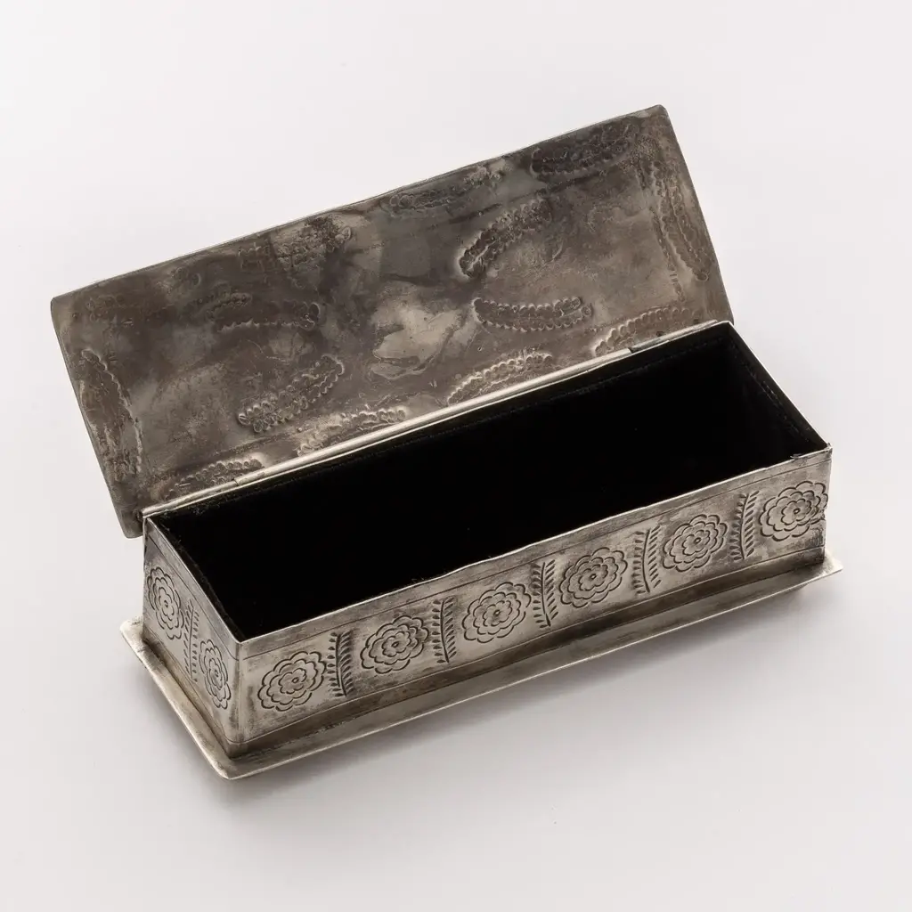 Medium Stamped Rose Pencil Box