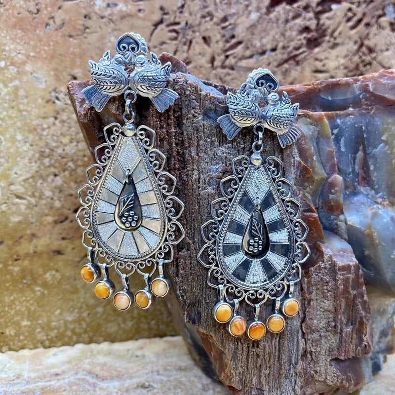 Federico Frieda Khalo Spiny Oyster Earrings