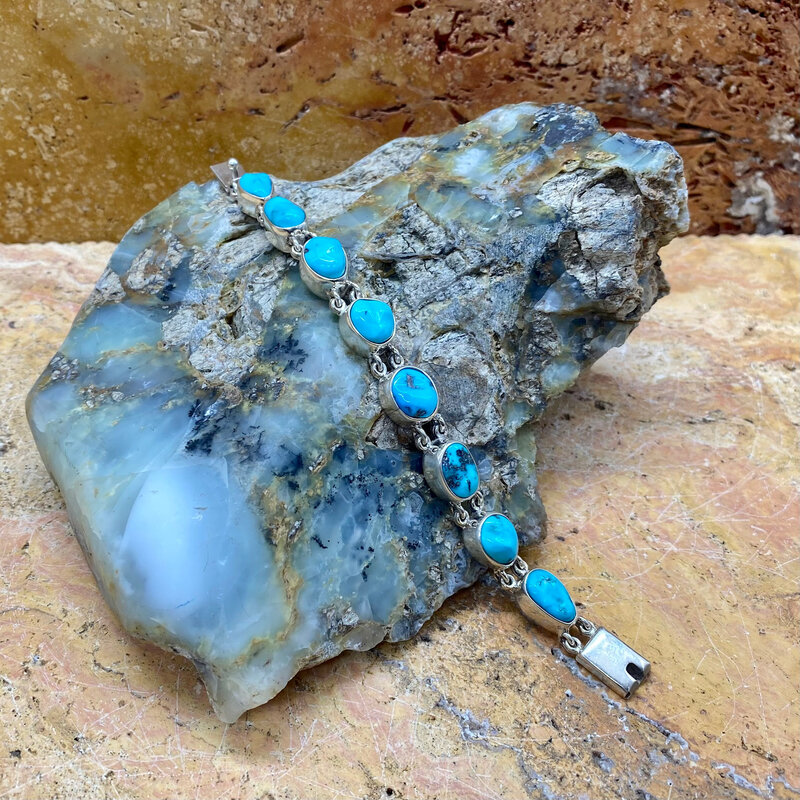 Federico 8 Stone Turquoise Link Bracelet 6.5"