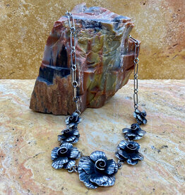 Federico 20" 7 flower sterling silver necklace
