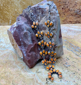 Federico orange spiny oyster squash blossom necklace 18"