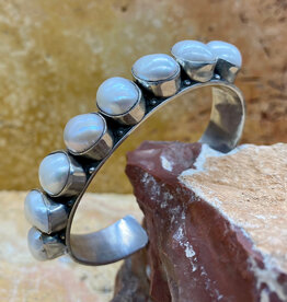 Federico 8 fresh water pearls cuff 7"