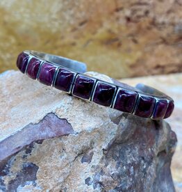 Federico Single row purple spiney oyster cuff 6.5"