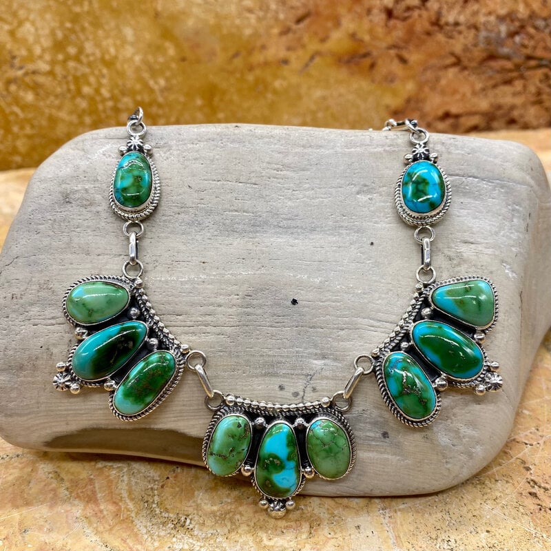 18" 11-stone Sonoran Turquoise Necklace