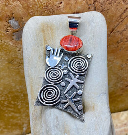 Spiny Oyster Shell Pendant by Alex Sanchez