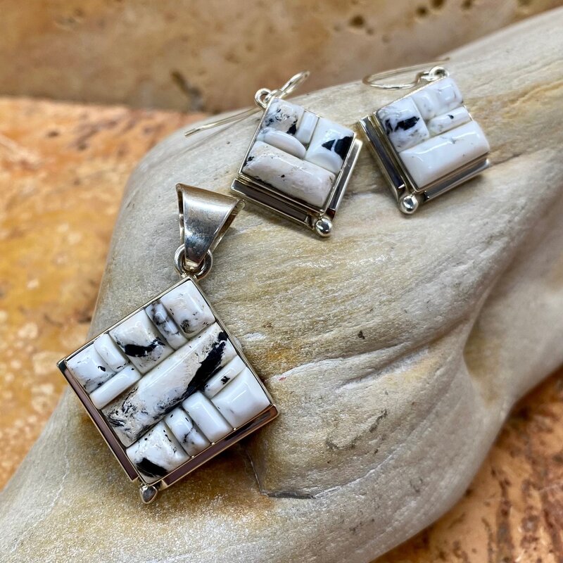 White Buffalo Corn Row Pendant with Earrings