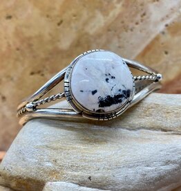 Magnesite (White Buffalo) Cuff 6.5"