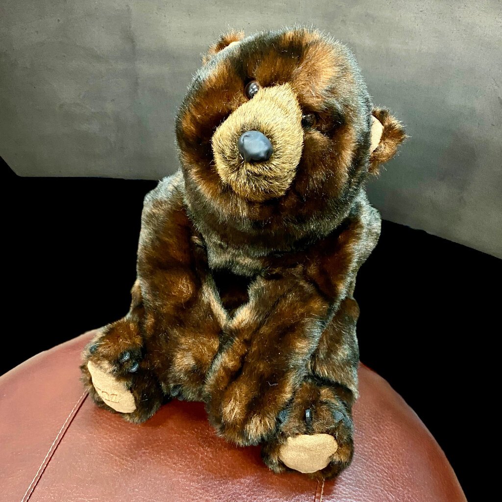 Cinnamon  Bear Hugs 18"