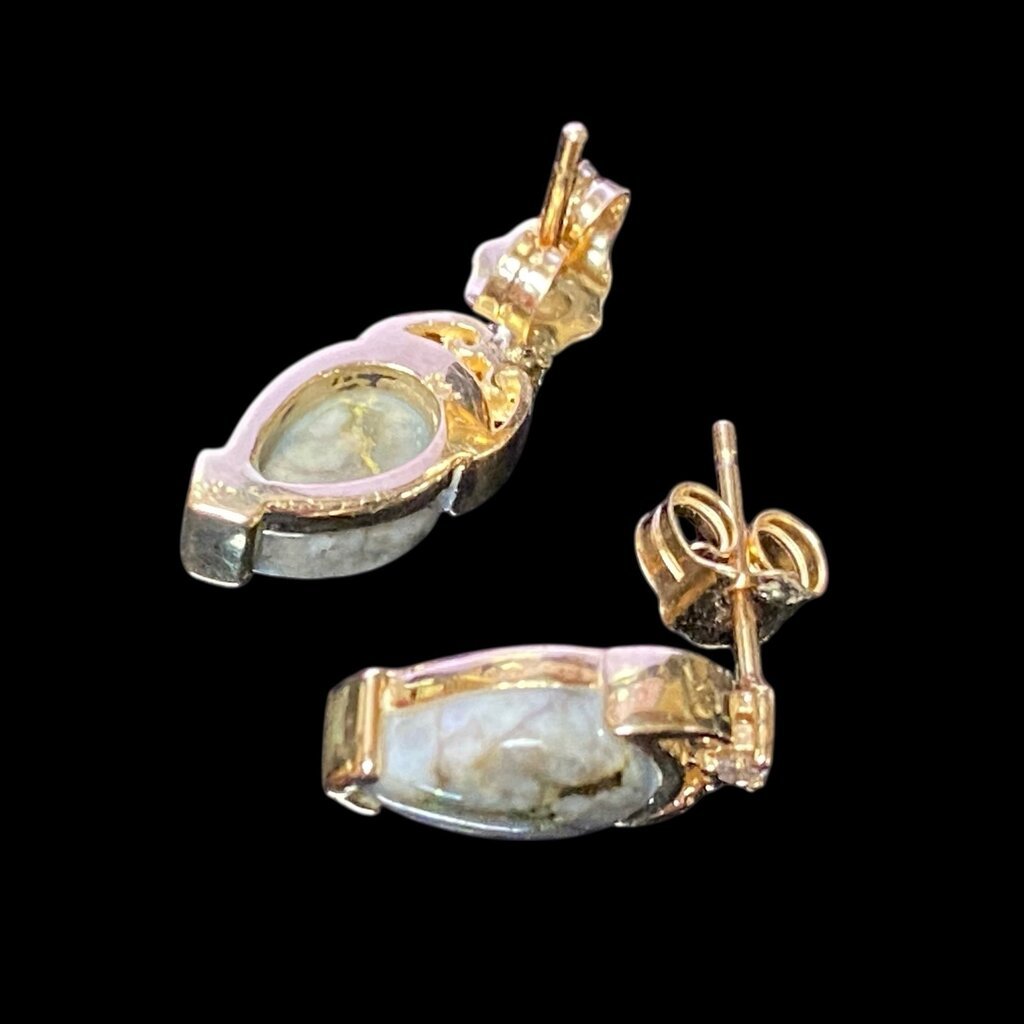 Gold Quartz Ears EN1121DQ