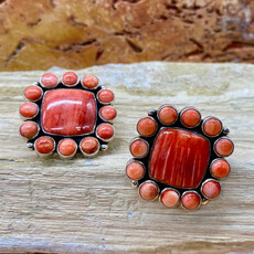 Spiny Oyster Red Square Flower Post Earrings