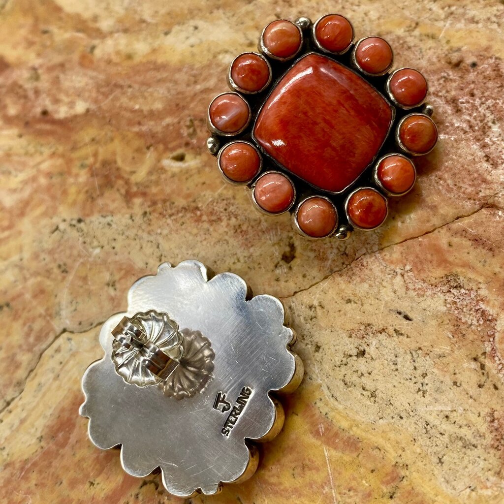 Spiny Oyster Red Square Flower Post Earrings