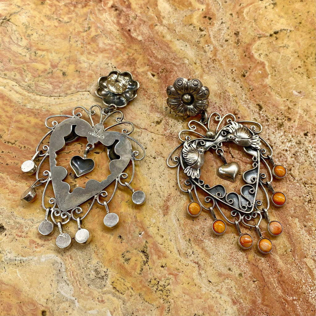 Silver & Spiny Oyster Hearts w/ Lovebirds