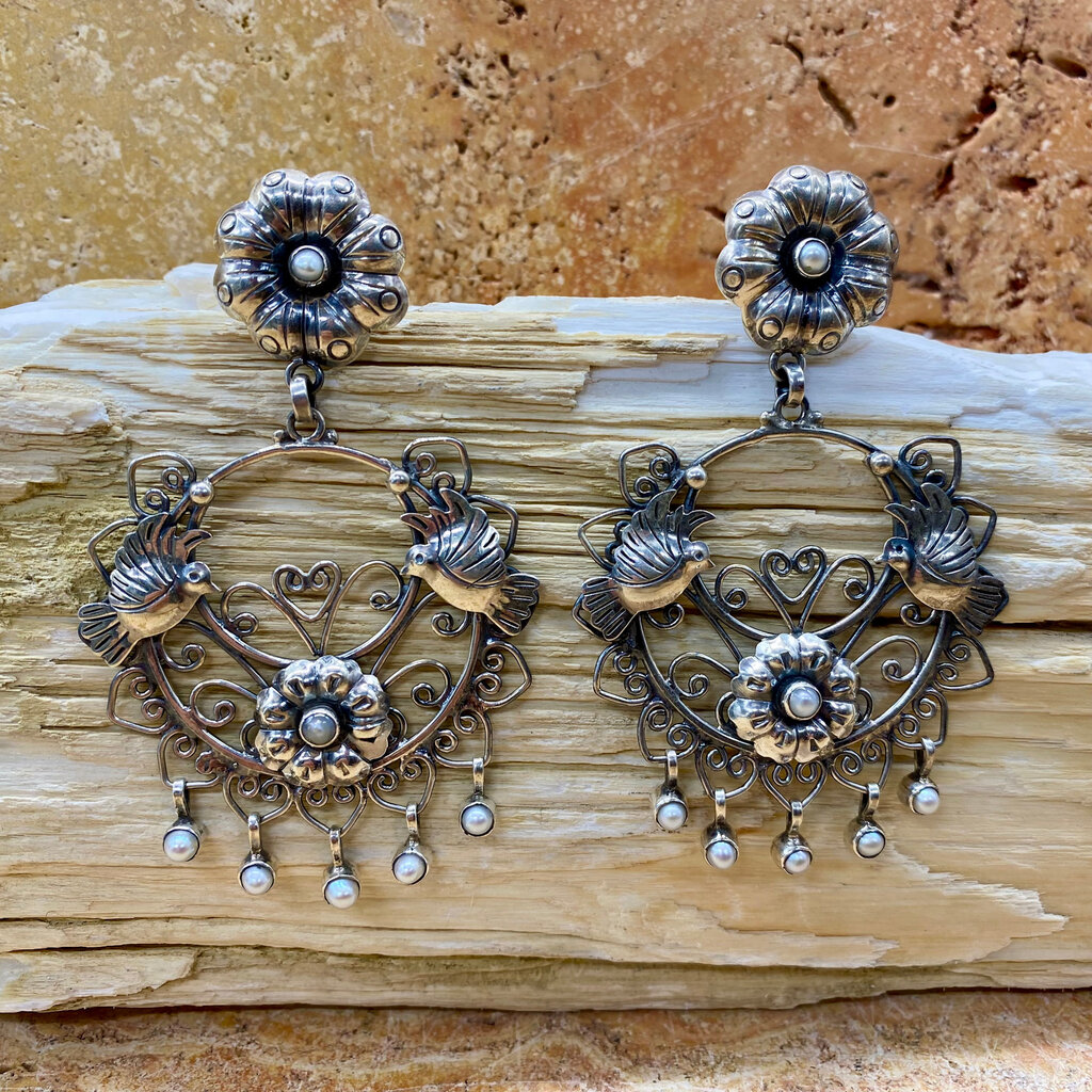 Silver & Pearl Circle Flower & Lovebirds Post Earrings