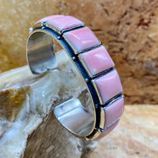 11-Stone Pink Conch Cuff