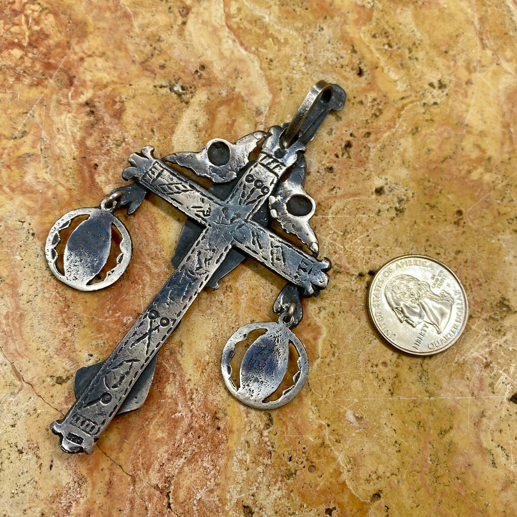 Large Milagros Cross