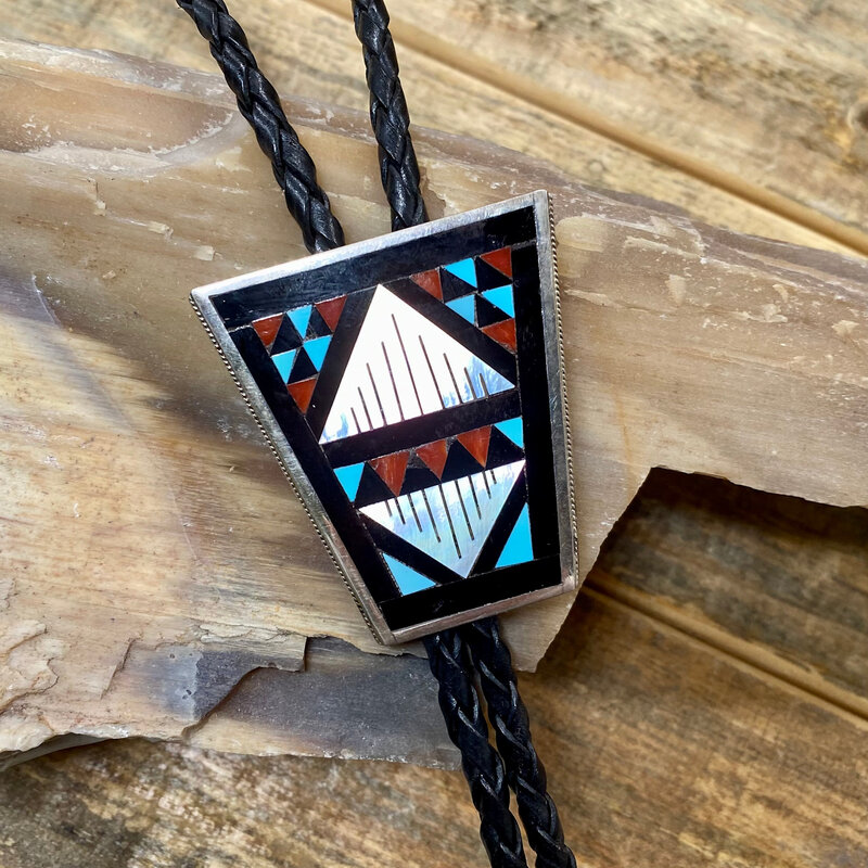 RUNNING BEAR Zuni Bolo