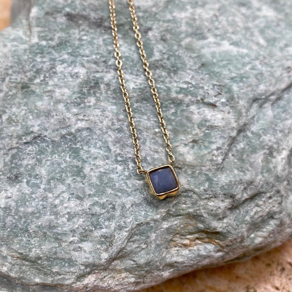 Birthstone Necklace Gold-