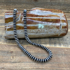 18" Navajo Pearls by Bryannen Halwood