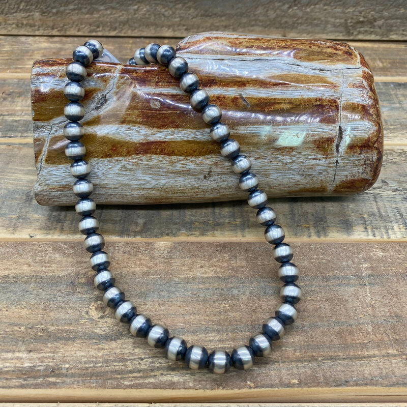 Navajo pearls 10mm - 18"