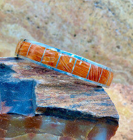 Orange spiny oyster bangle 7.75"
