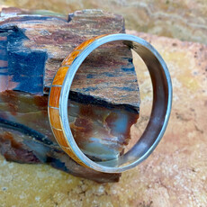 Orange spiny oyster bangle 7.75"