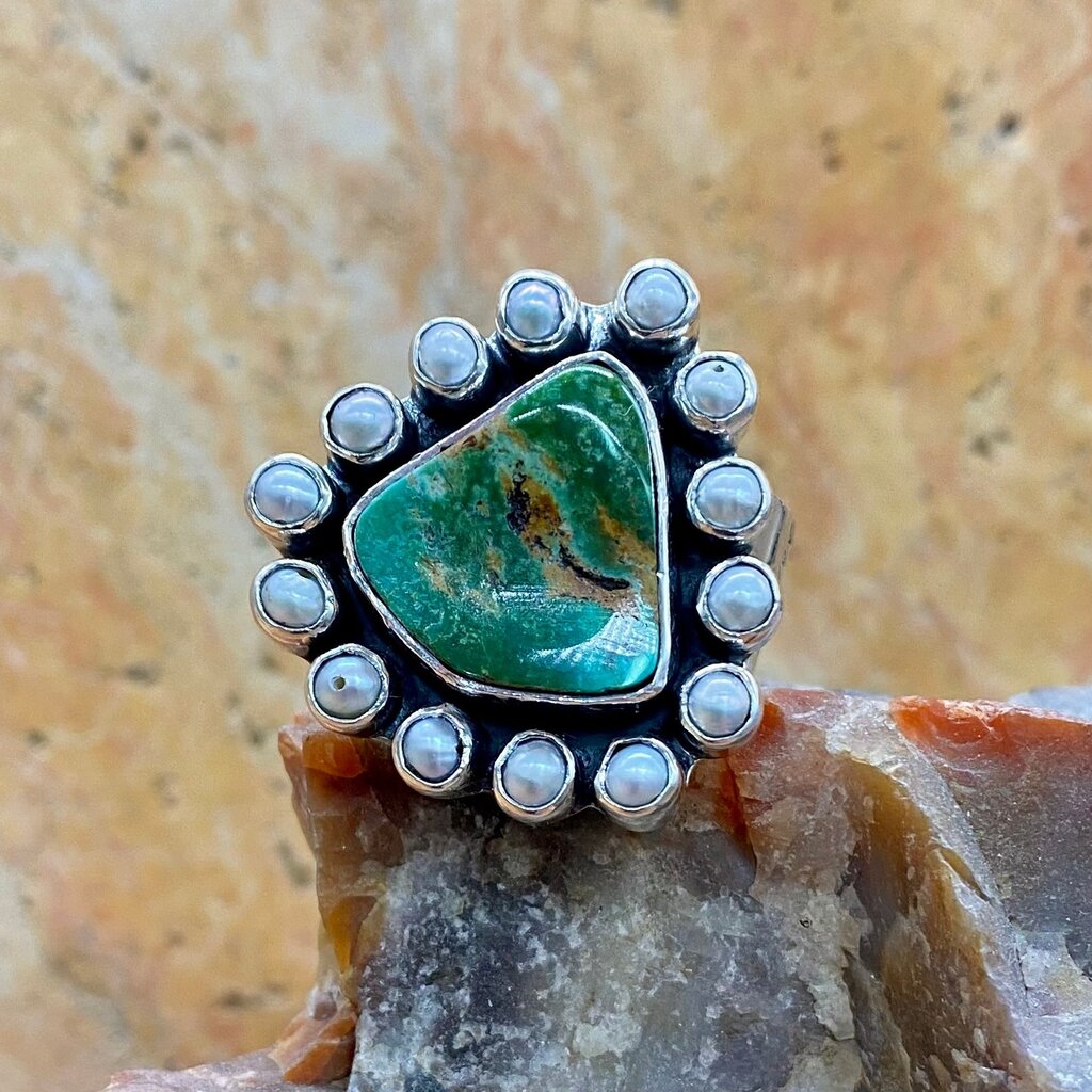 NV Green turquoise w/ pearls ring - adj.