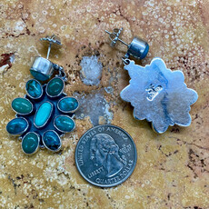 Turquoise flower 10-stone earrings
