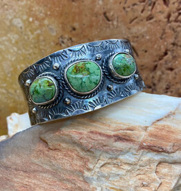Sonoran turquoise 3-stone cuff - 5.75"