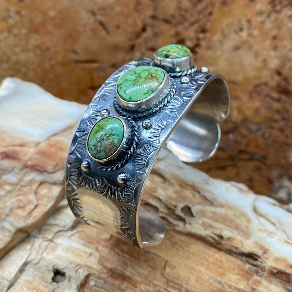 Sonoran turquoise 3-stone cuff - 5.75"