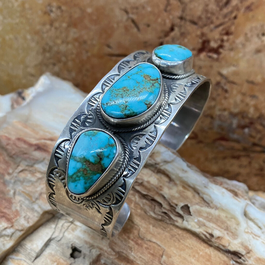 Sonoran turquoise 3-stone cuff - 6.75"