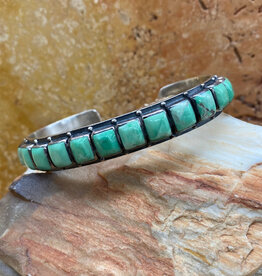 Green turquoise cuff - 7"