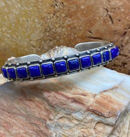Lapis lazuli cuff - 6.75"
