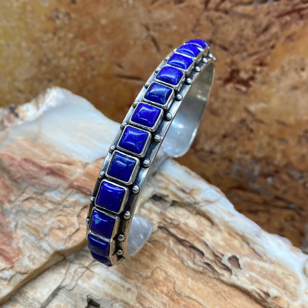 Lapis lazuli cuff - 6.75"