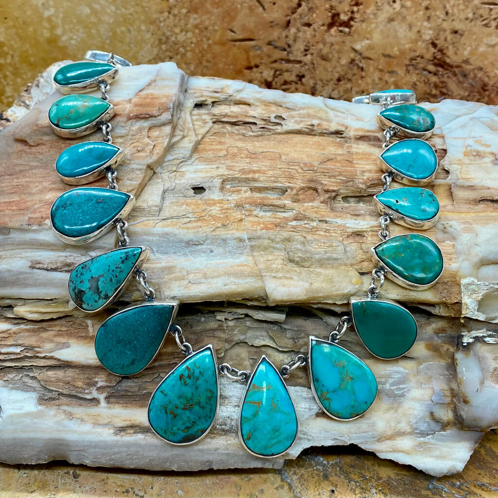 Turquoise teardrop 23-stone  19" necklace