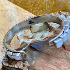 Mother of Pearl cuff - 7"