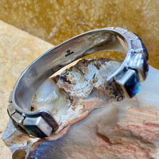 Abalone 15-stone cuff - 6.75"