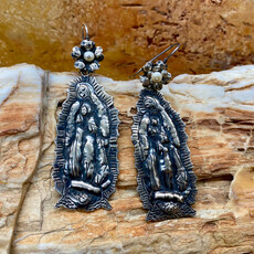 Madonna pearl dangle earrings
