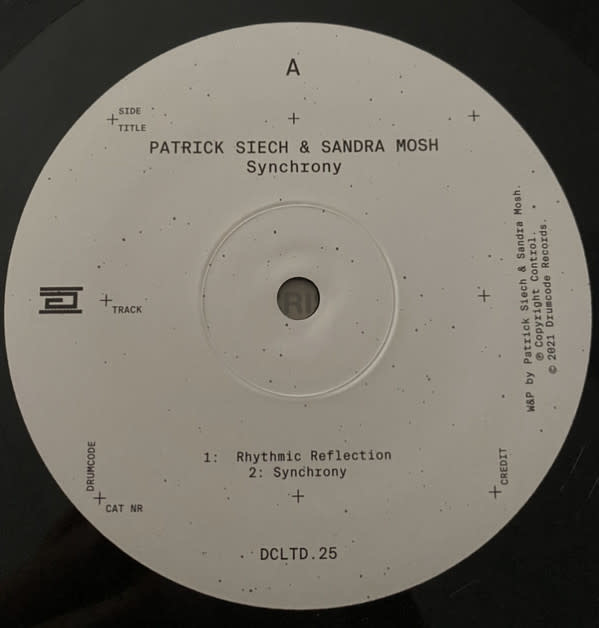 Patrick Siech & Sandra Mosh – Synchrony 12"