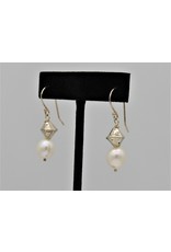 Pam Springall PS-E89C SS/Wht Rice Pearls w/137 on wire