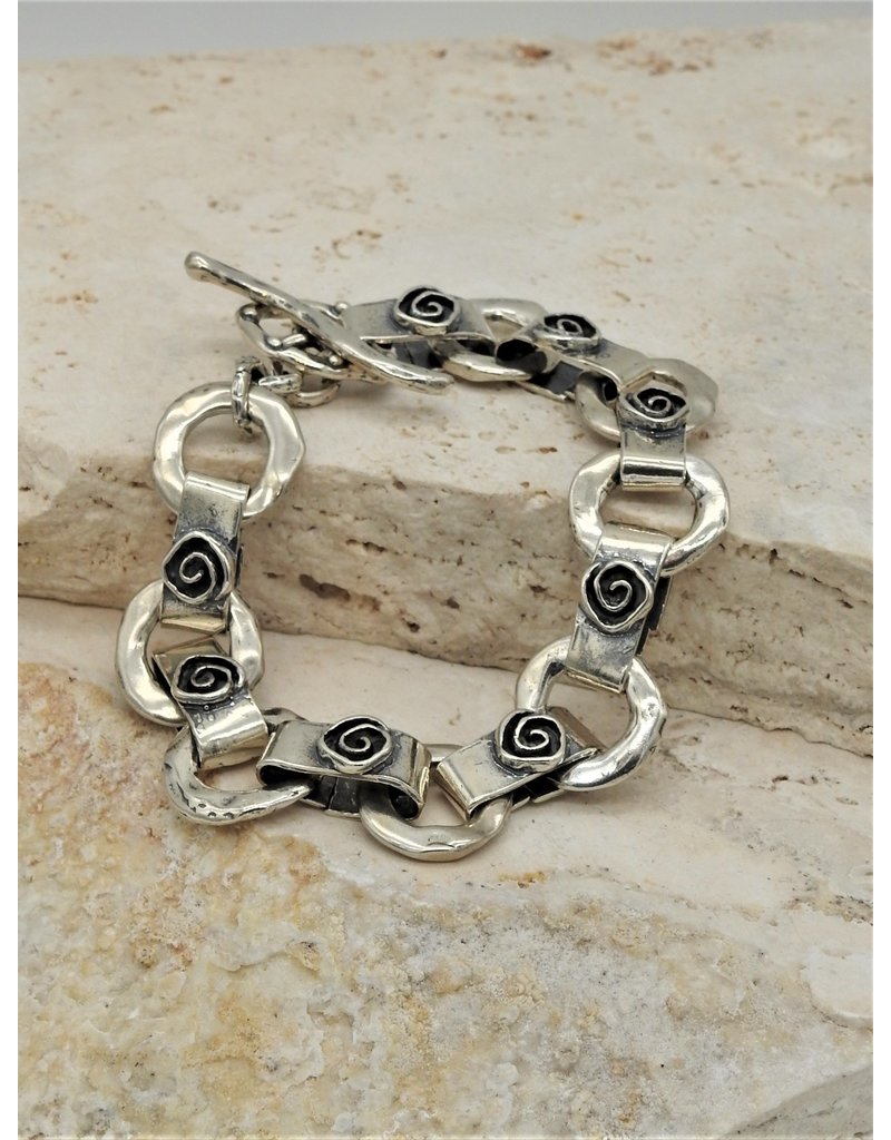 Pam Springall SS Rings, Square Spiral links w/ toggle clasp