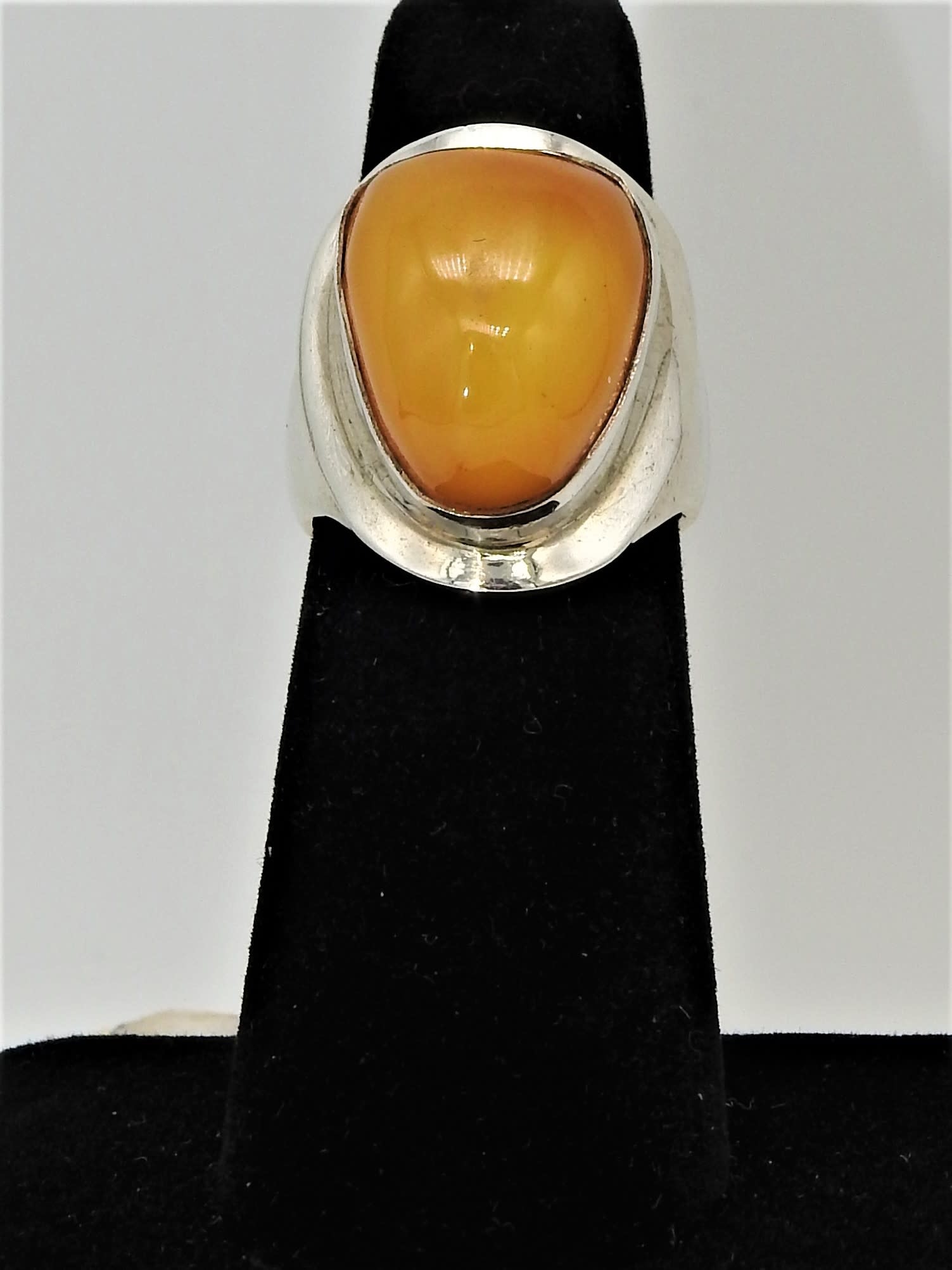 Shreve Saville SRS-R47C Ntrl. Baltic Amber Ring size 6