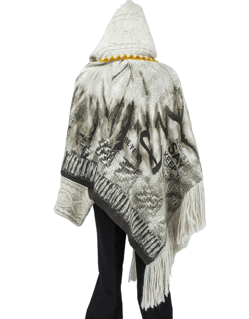 Be Your Essence Cable Collar B-Y-E Fringe Poncho Tan/Brwn OS