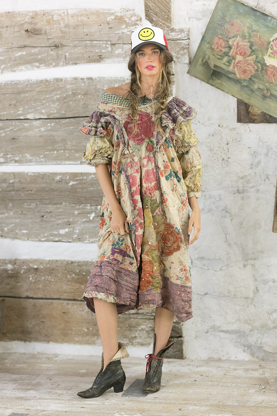 Magnolia Pearl Dress 1138 Applique Ebie, Erith OS koc